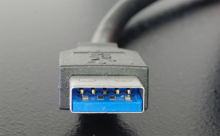 USB-A / USB 3.0 savienotājs