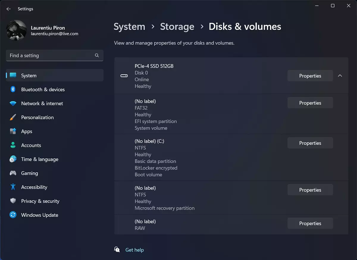 Disks และ Volumes in Windows 11