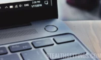 Laptop üzerinde parmak izi doğrulama için Windows Hello Zafiyetleri